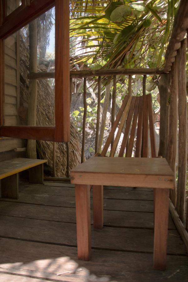 Chavez Eco Beach Camping And Cabanas ตูลุม ภายนอก รูปภาพ