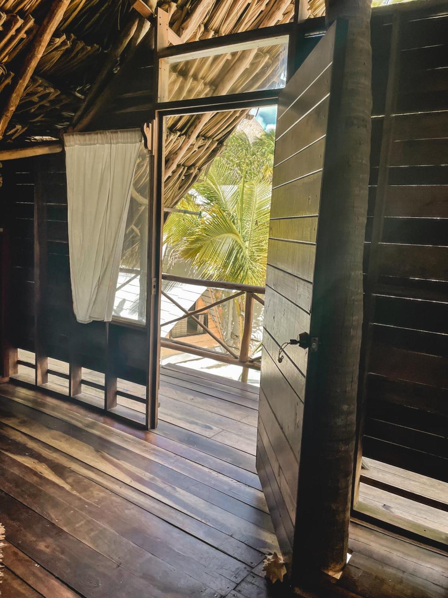 Chavez Eco Beach Camping And Cabanas ตูลุม ห้อง รูปภาพ